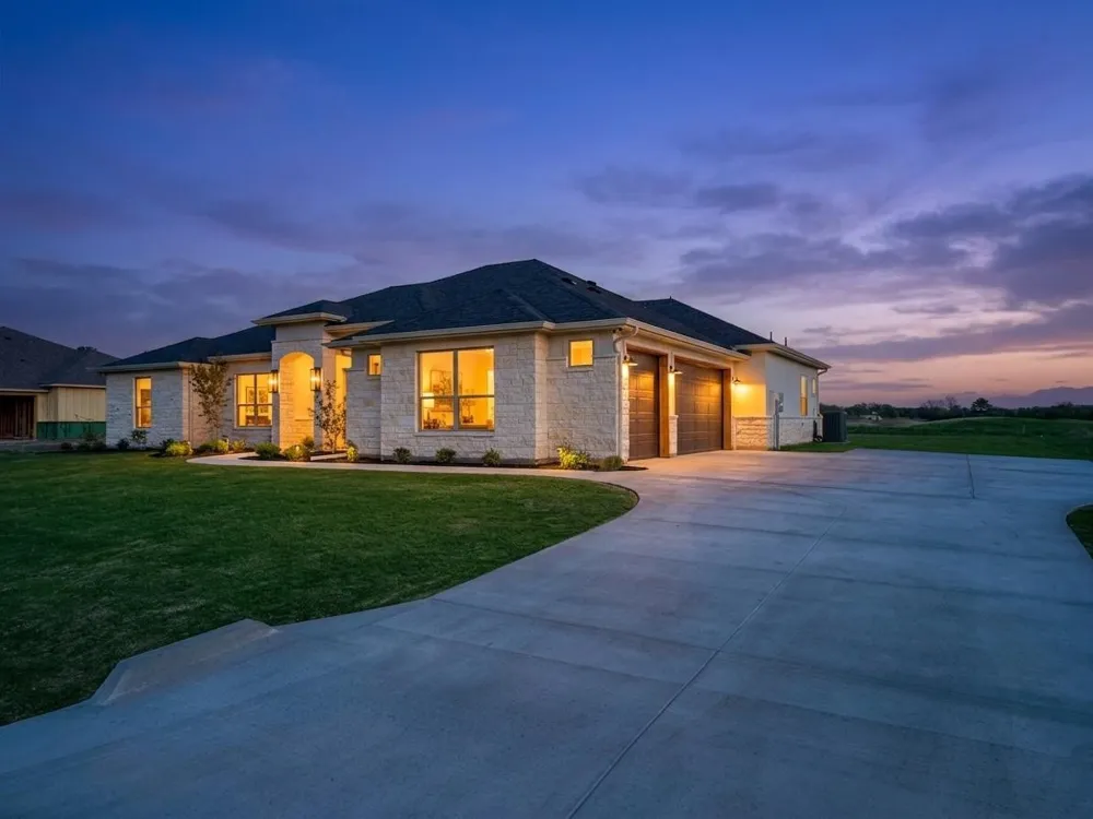 103 Eagle Court Glen Rose, TX 76077