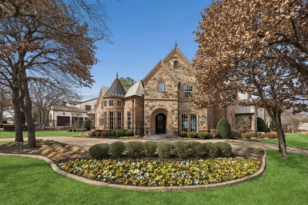 1800 Beam Drive Southlake, TX 76092