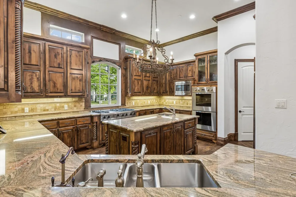 1800 Beam Drive Southlake, TX 76092