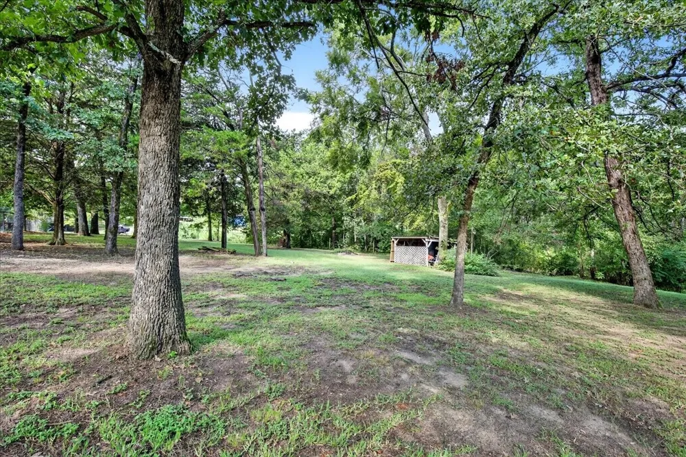 109 Circle Drive Tool, TX 75143