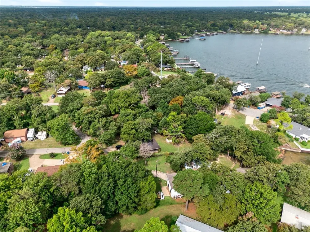 109 Circle Drive Tool, TX 75143