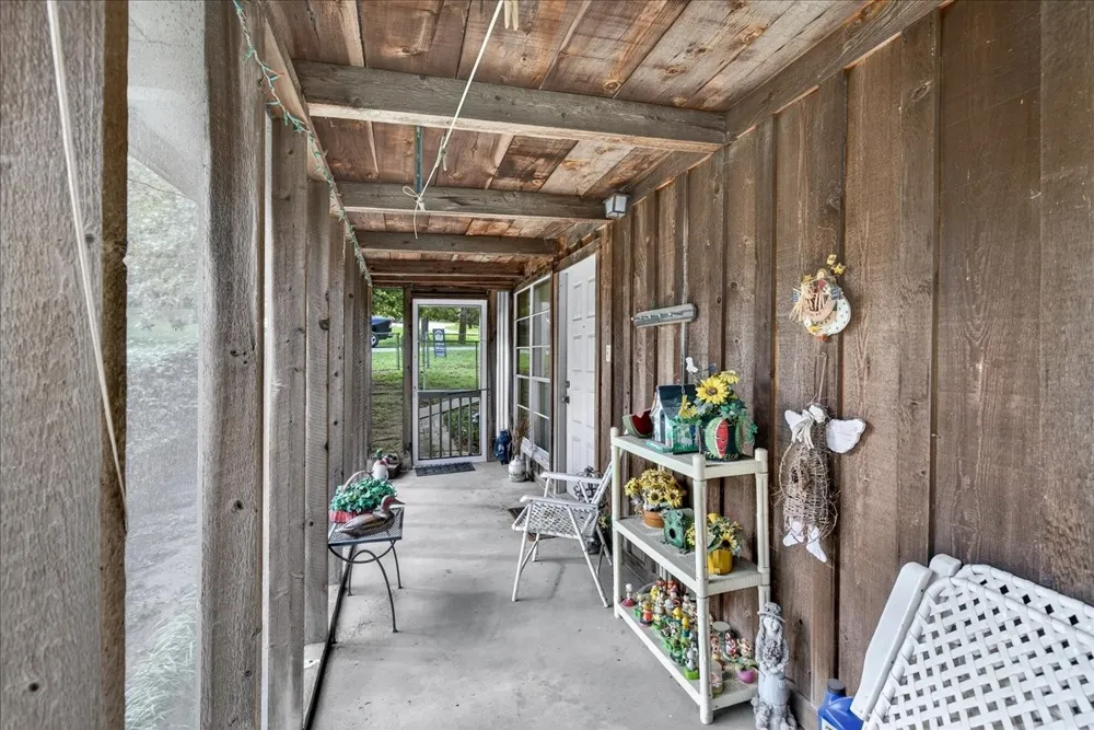 109 Circle Drive Tool, TX 75143