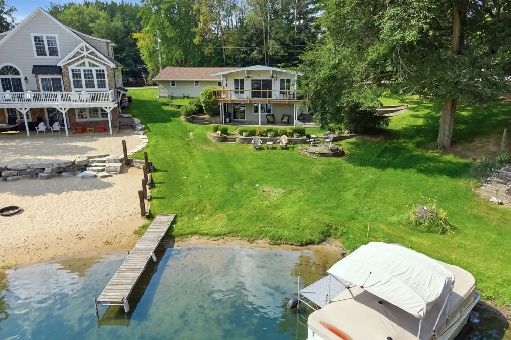 7788 W Royal Road Canadian Lakes, MI 49346