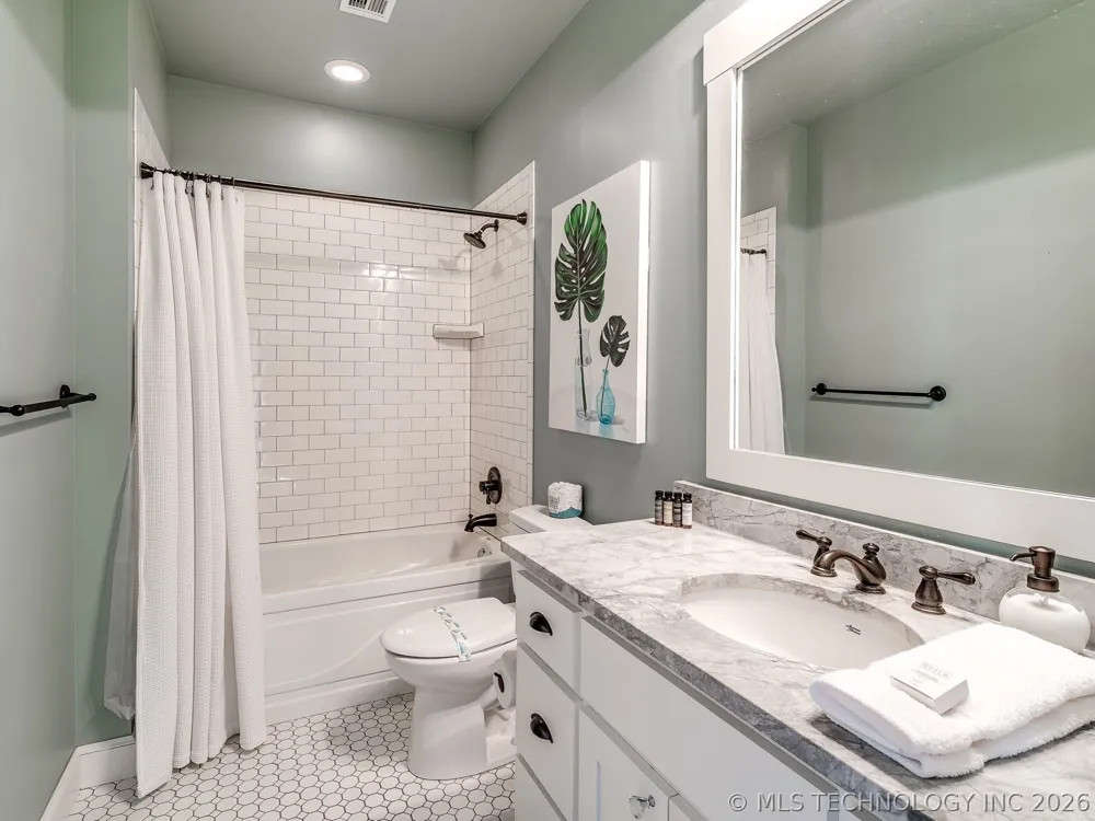 36 Firefly Lane Carlton Landing, OK 74432