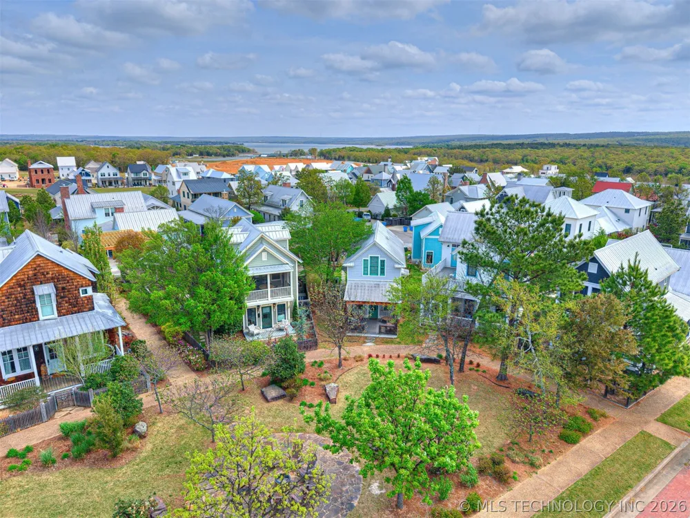 36 Firefly Lane Carlton Landing, OK 74432