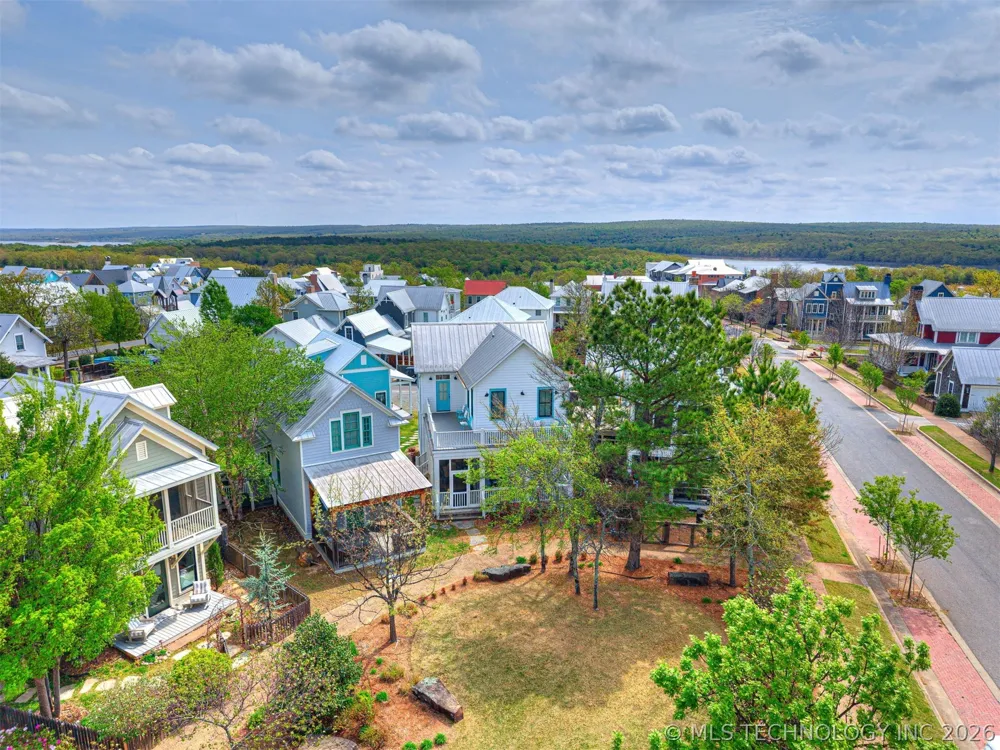 36 Firefly Lane Carlton Landing, OK 74432