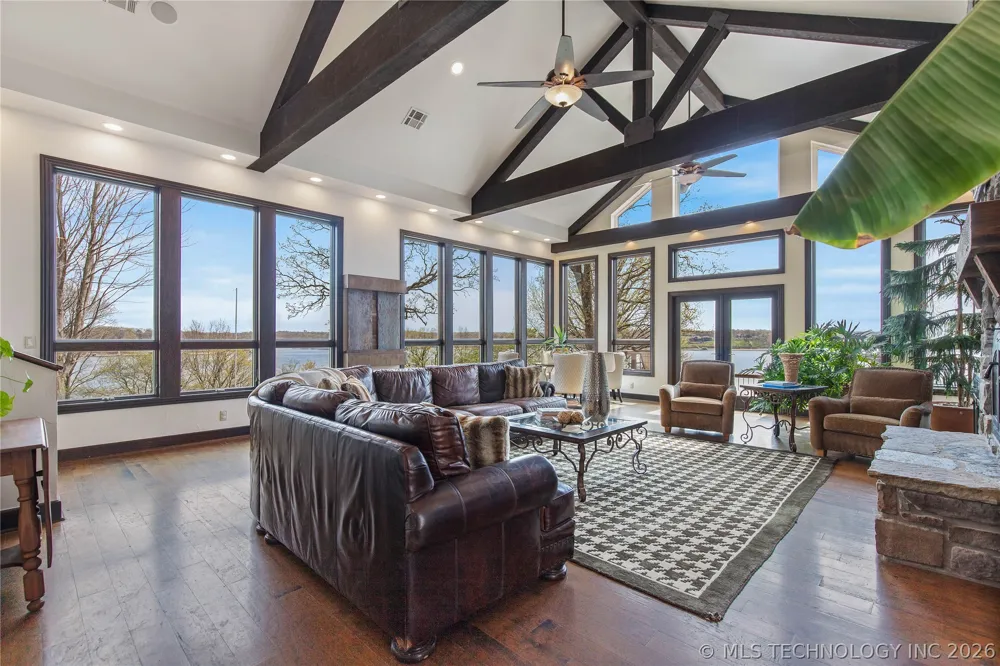 1446 Rockie Grove, OK 74344