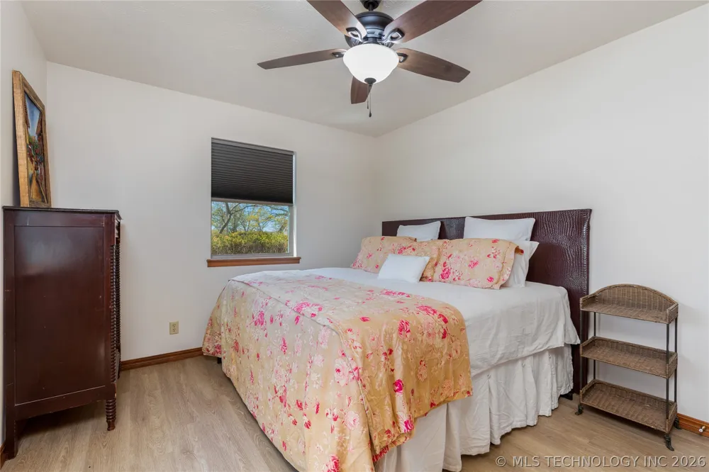 1446 Rockie Grove, OK 74344