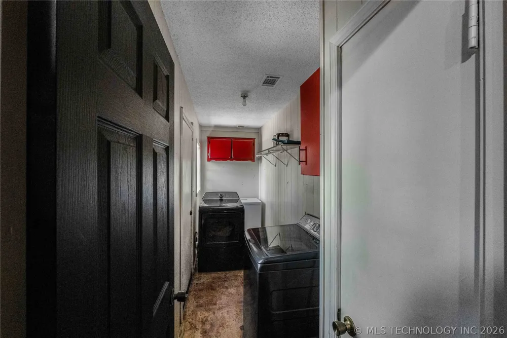 719 Cherry Spiro, OK 74959