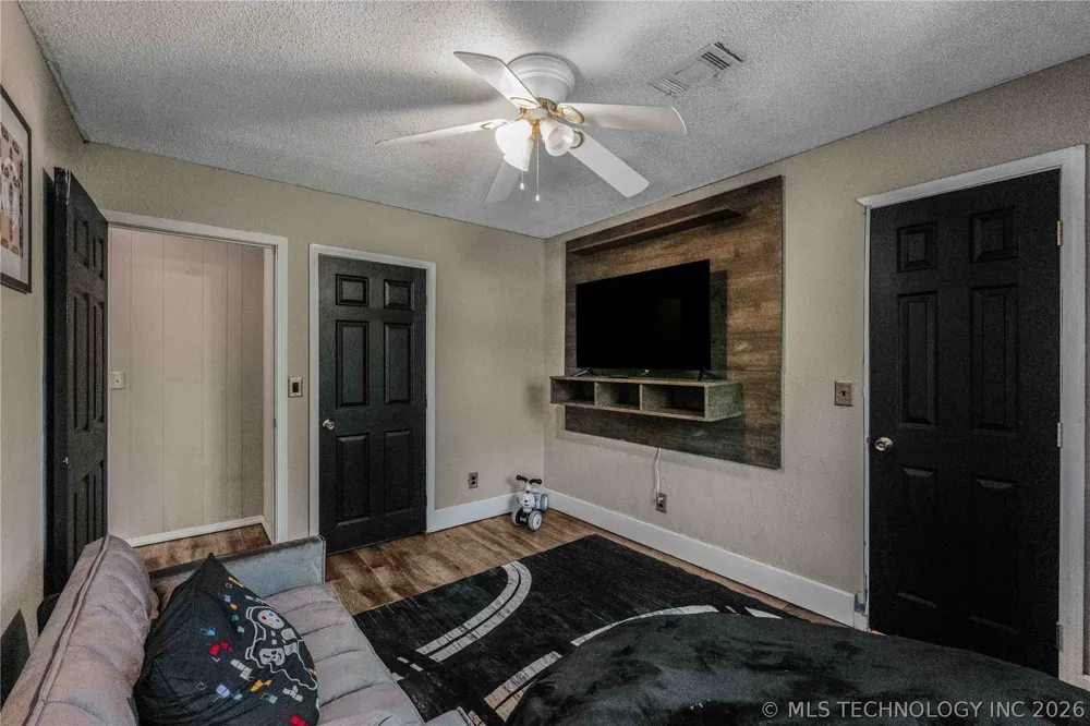 719 Cherry Spiro, OK 74959