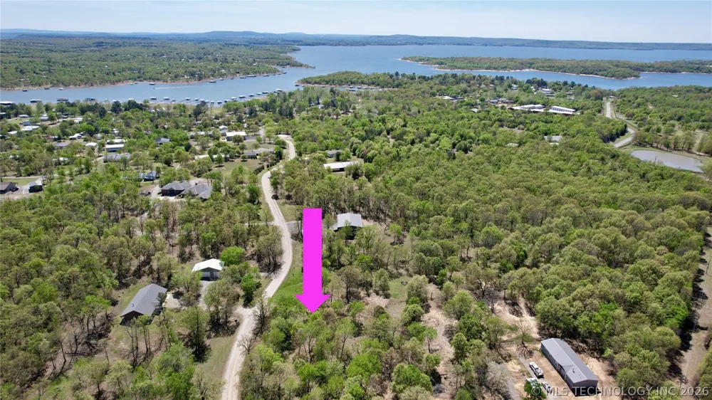 17 Duchess Creek Porum, OK 74455