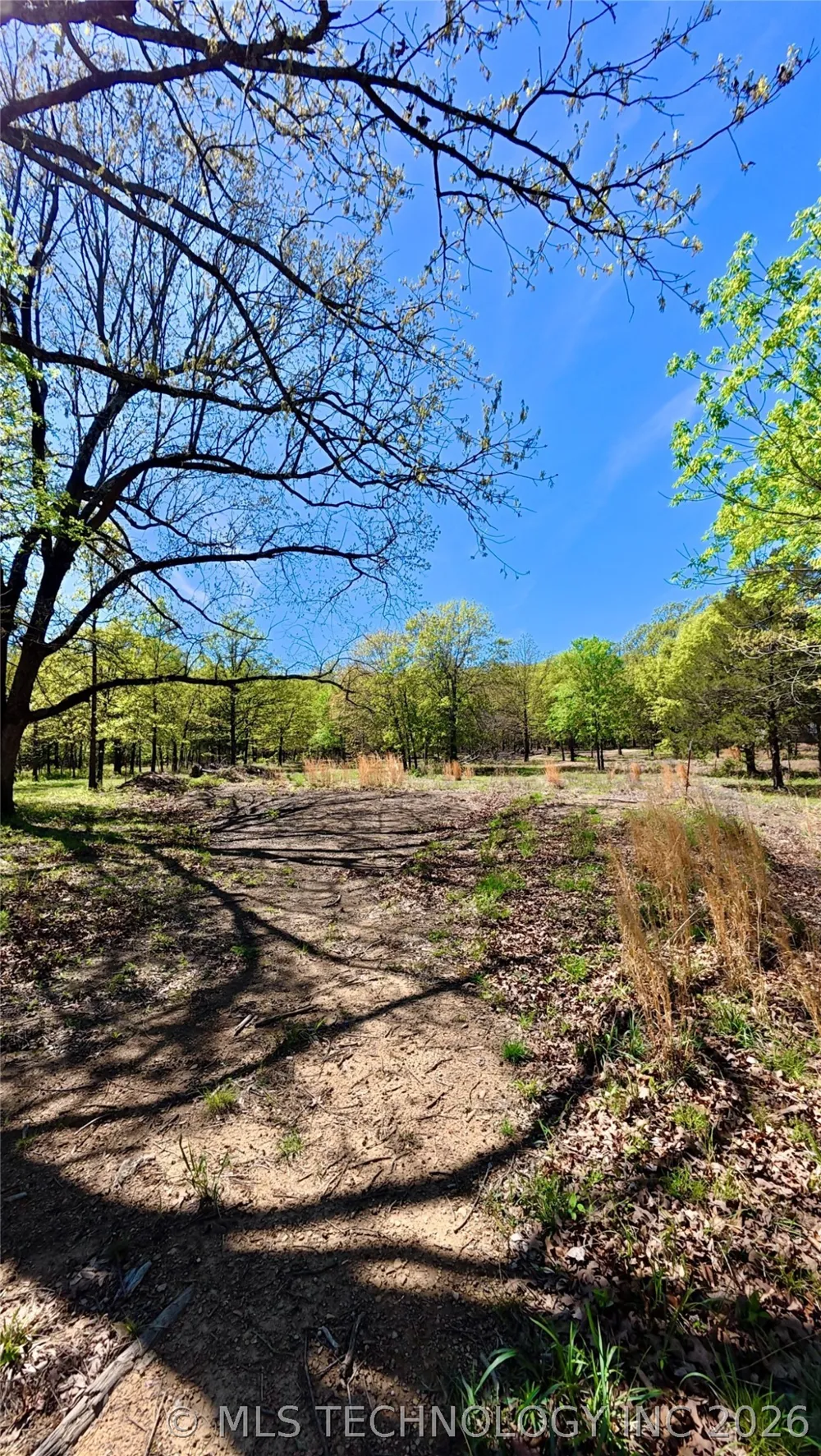 17 Duchess Creek Porum, OK 74455
