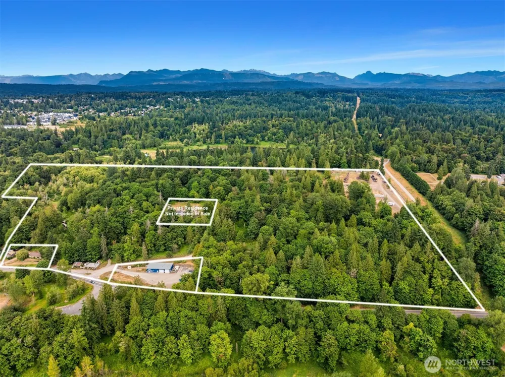 13 XXX Carnation Duvall Road NE Duvall, WA 98019