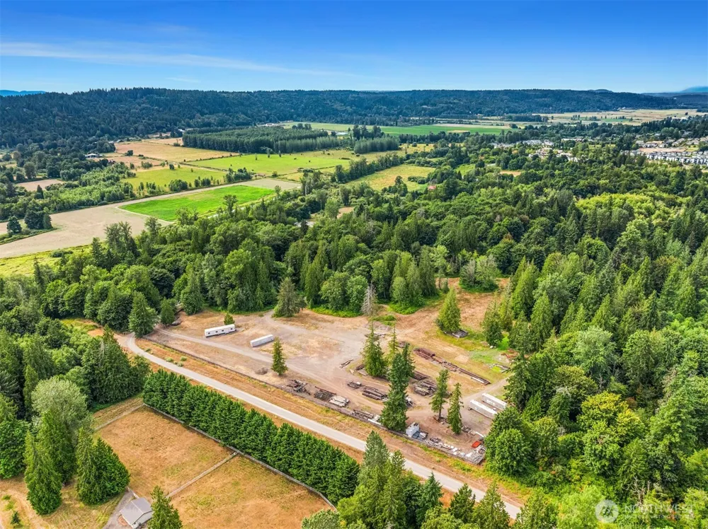 13 XXX Carnation Duvall Road NE Duvall, WA 98019