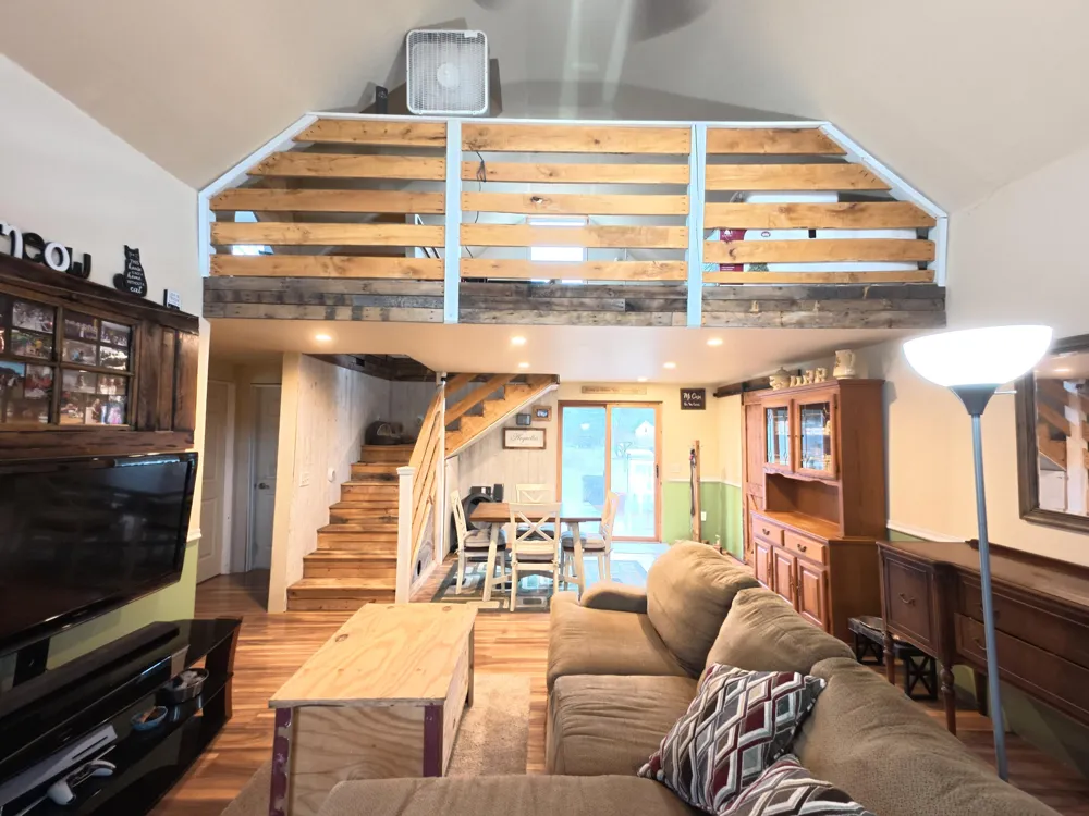 7435 3rd Street Thompsonville, MI 49683