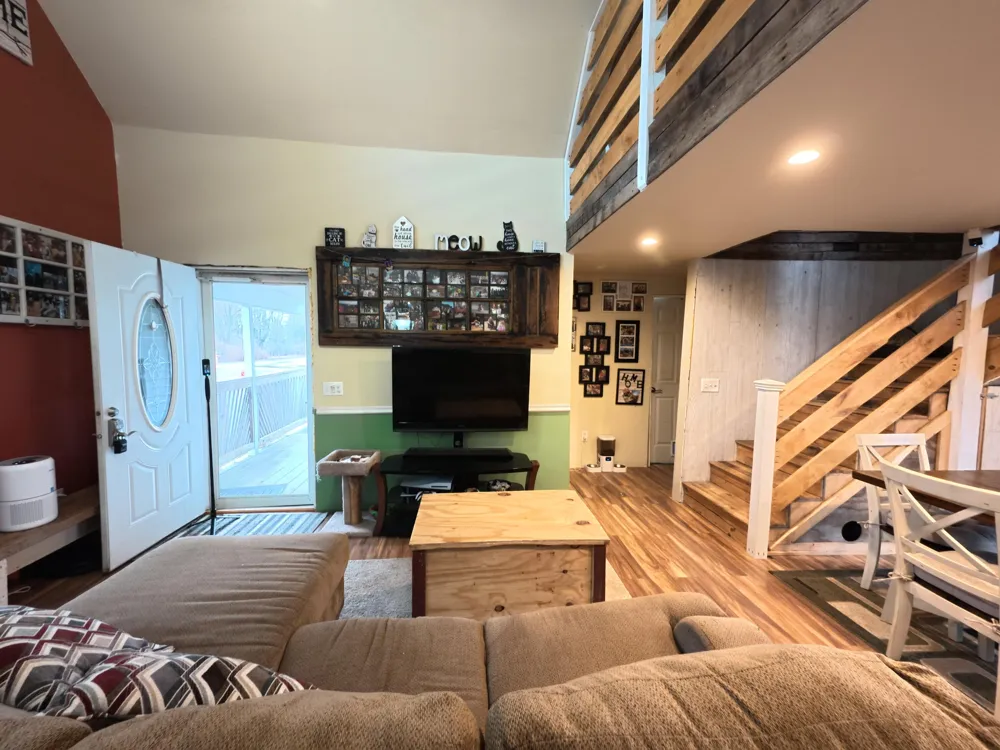 7435 3rd Street Thompsonville, MI 49683