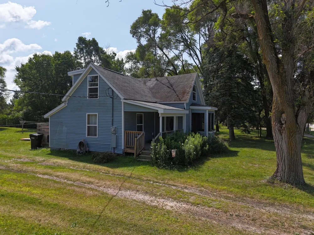 7435 3rd Street Thompsonville, MI 49683