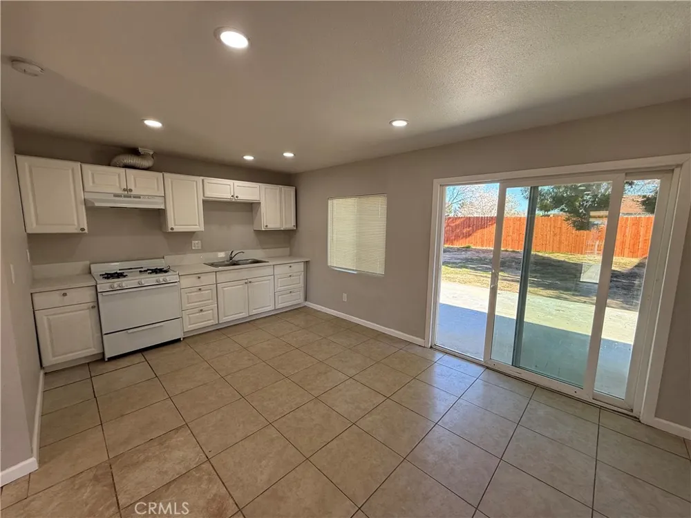 43034 Alexo Drive Lancaster, CA 93535