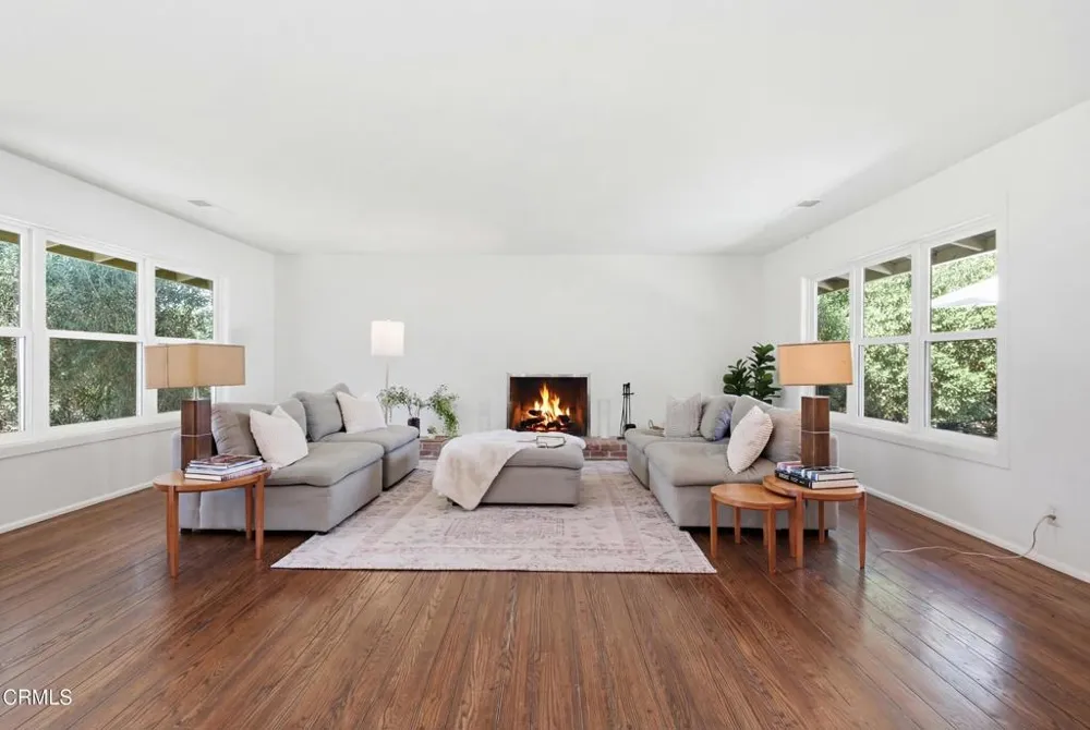 1310 McAndrew Road Ojai, CA 93023