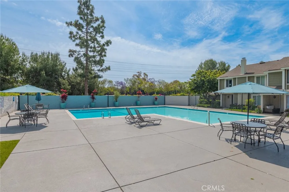 8 Deodar Irvine, CA 92604