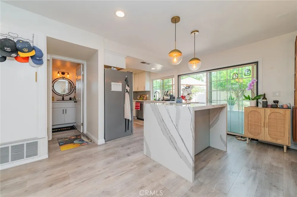 8 Deodar Irvine, CA 92604