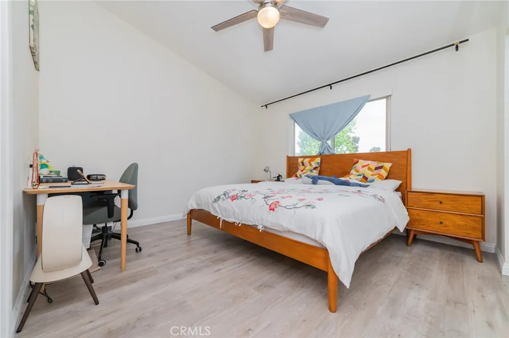 8 Deodar Irvine, CA 92604