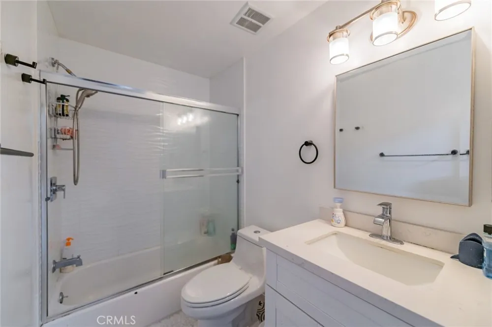 8 Deodar Irvine, CA 92604