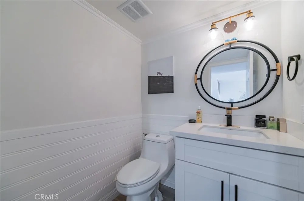 8 Deodar Irvine, CA 92604