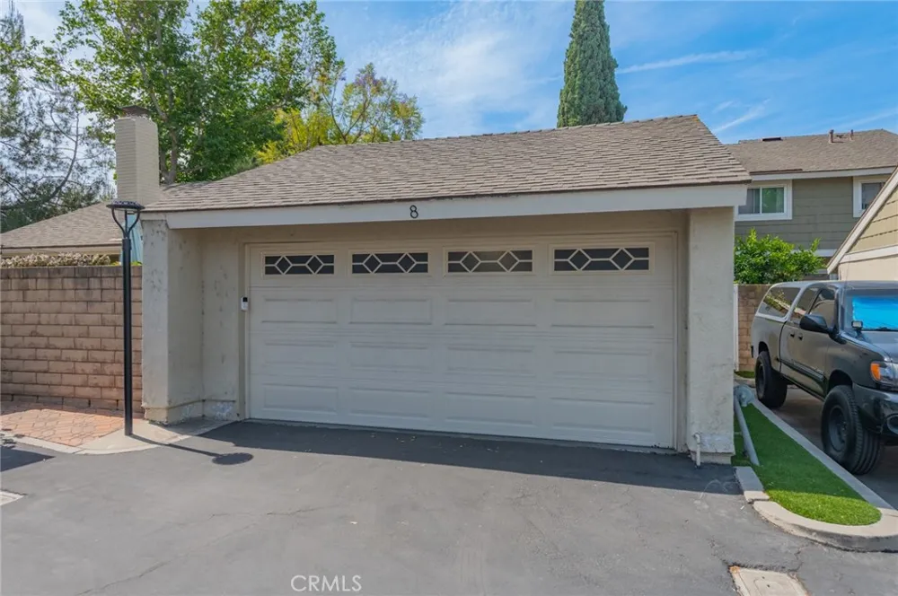 8 Deodar Irvine, CA 92604