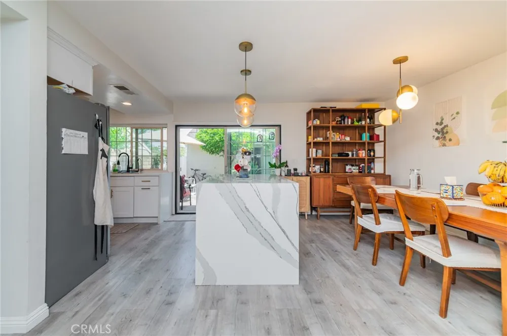 8 Deodar Irvine, CA 92604