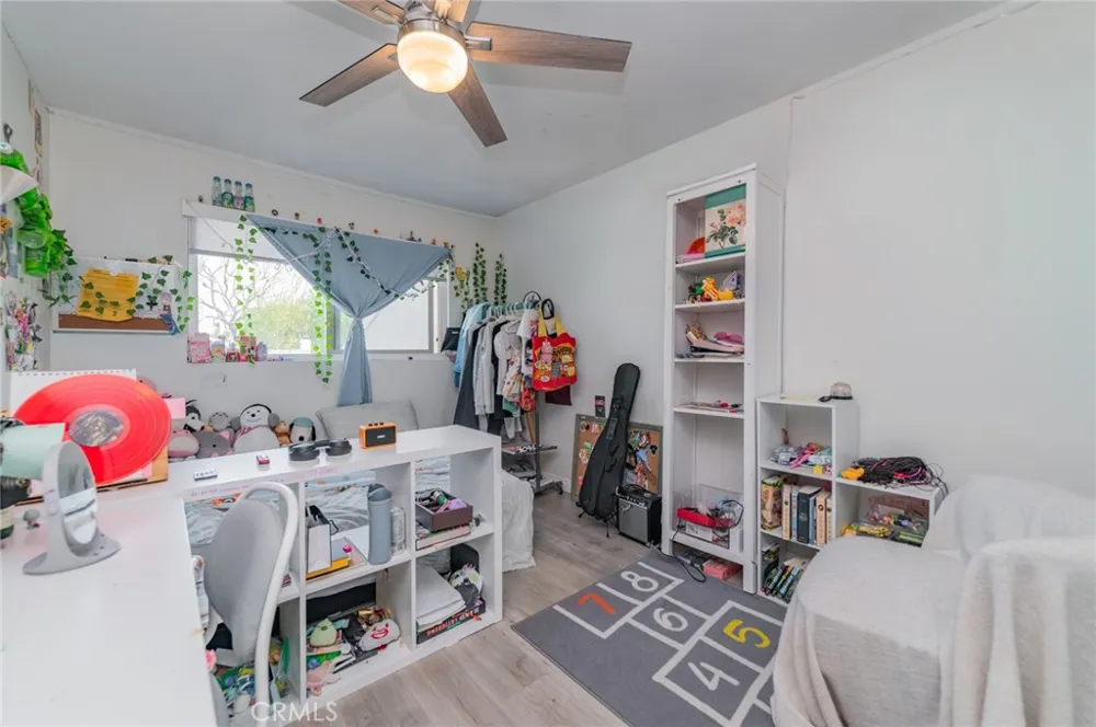 8 Deodar Irvine, CA 92604