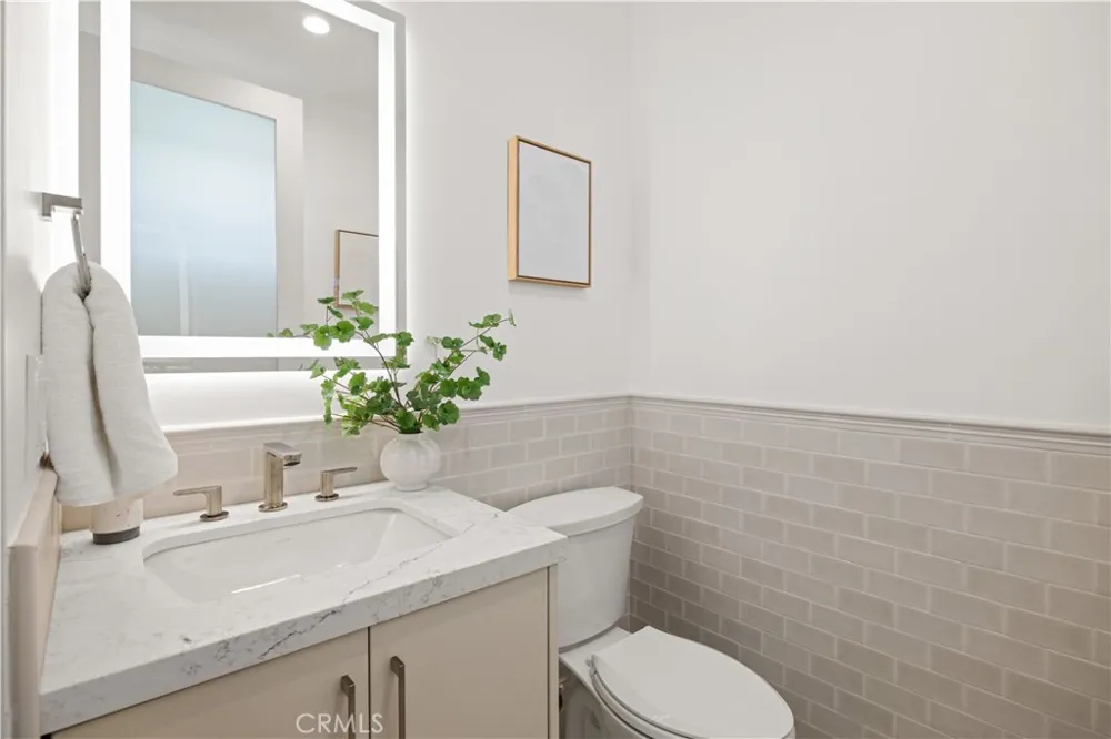 1212 19th Street Hermosa Beach, CA 90254