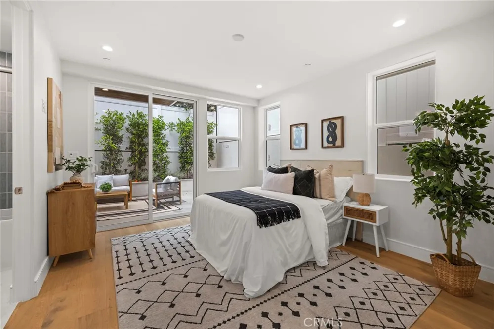 1212 19th Street Hermosa Beach, CA 90254