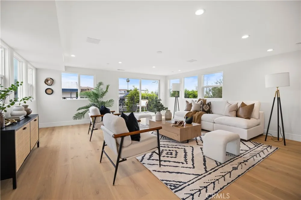 1212 19th Street Hermosa Beach, CA 90254
