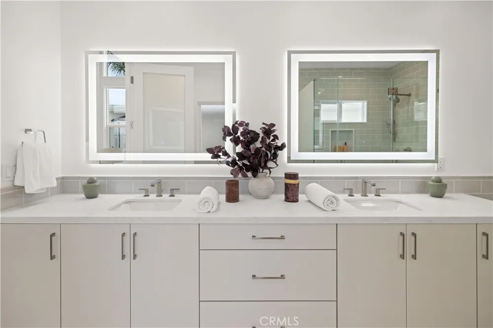 1212 19th Street Hermosa Beach, CA 90254