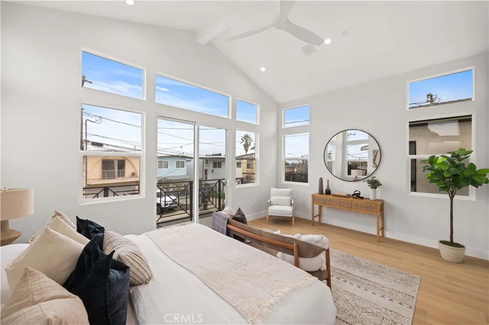 1212 19th Street Hermosa Beach, CA 90254