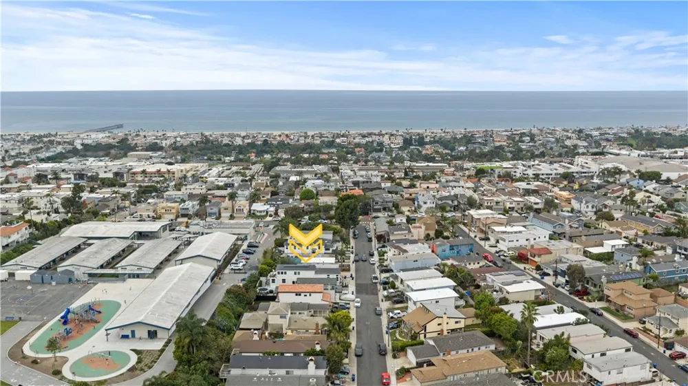 1212 19th Street Hermosa Beach, CA 90254