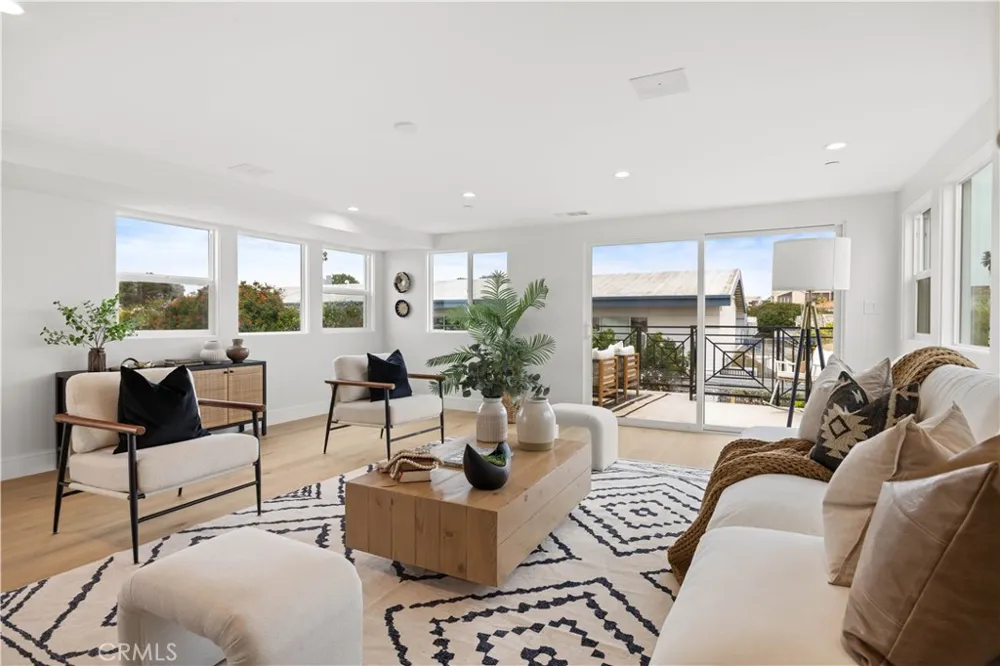 1212 19th Street Hermosa Beach, CA 90254