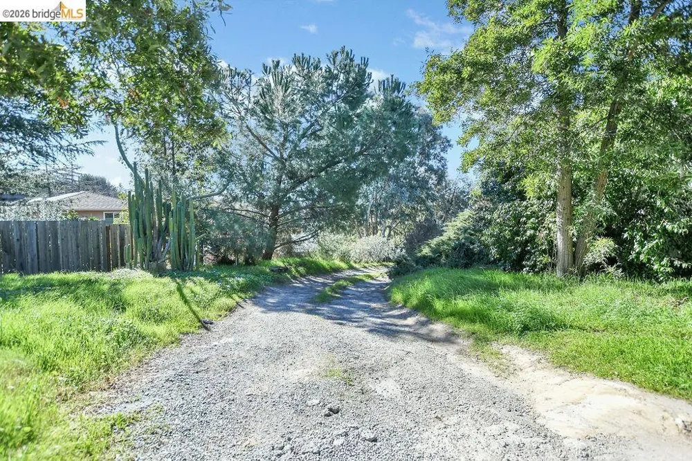 4058 Treat Boulevard Concord, CA 94518
