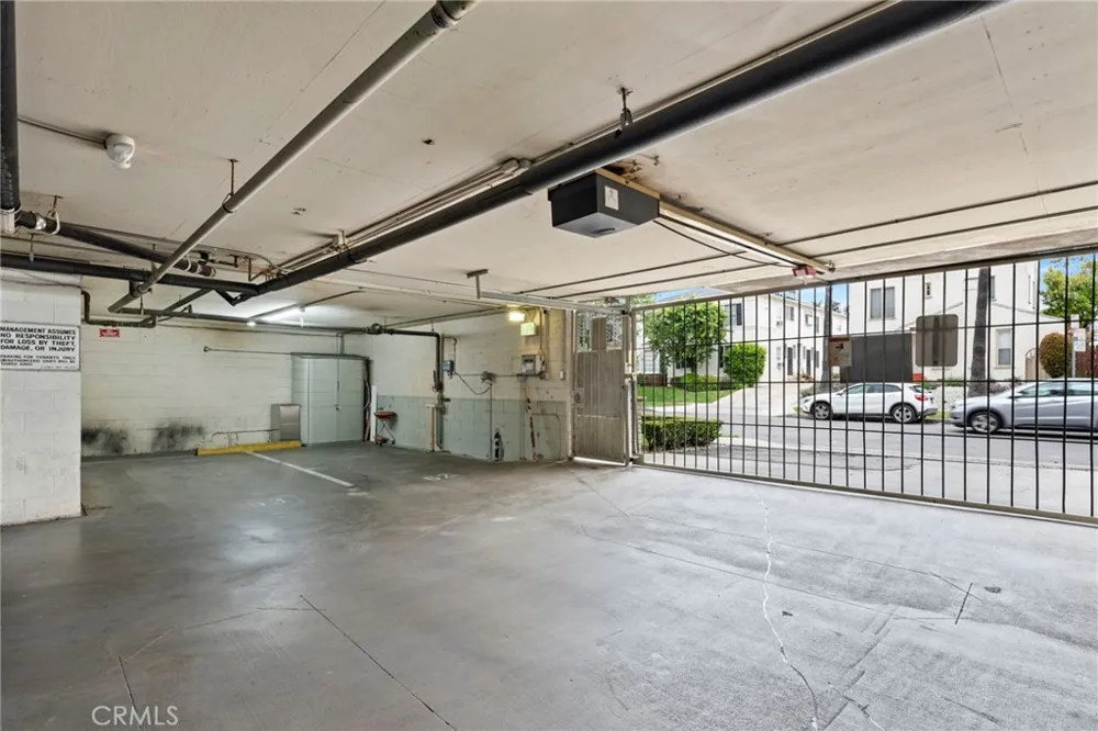 525 Sycamore Avenue #333 Los Angeles, CA 90036