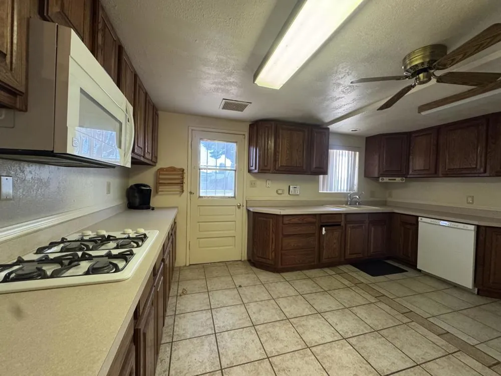 301 Sola Avenue Blythe, CA 92225