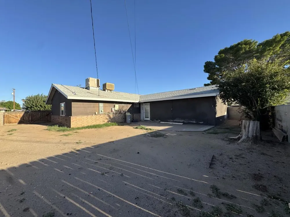 301 Sola Avenue Blythe, CA 92225