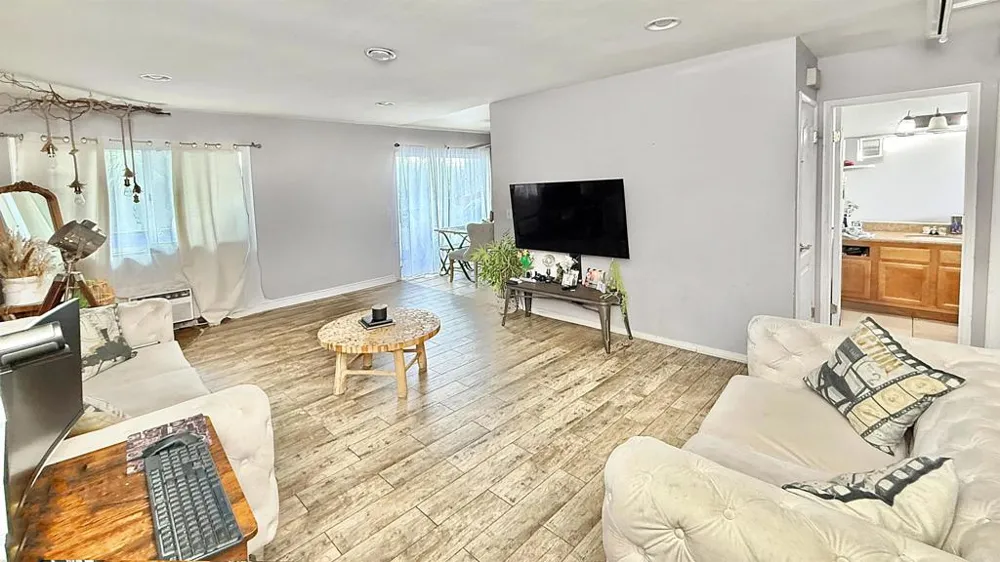 10235 Madrid Way #114 Spring Valley, CA 91977