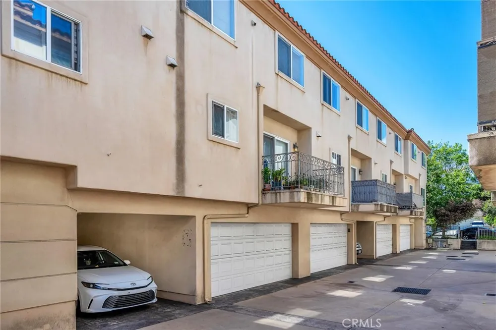 832 Arlington Torrance, CA 90501