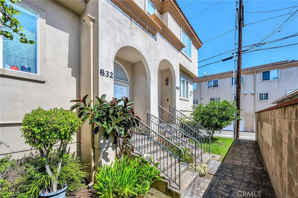 832 Arlington Torrance, CA 90501