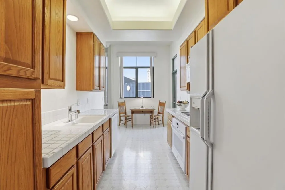 144 S 3rd Street #607 San Jose, CA 95112