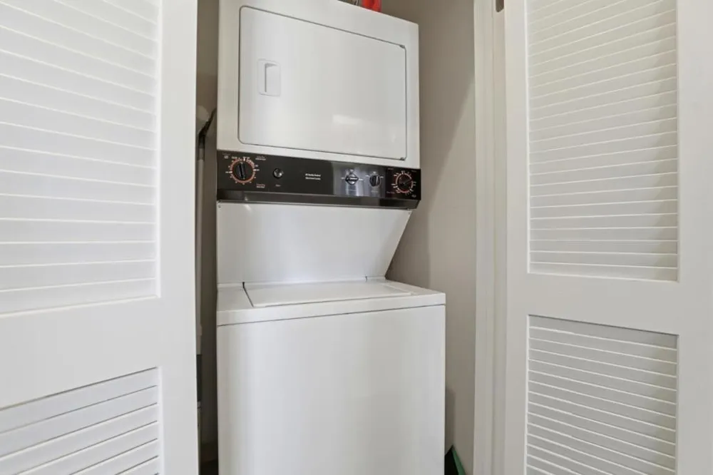 144 S 3rd Street #607 San Jose, CA 95112