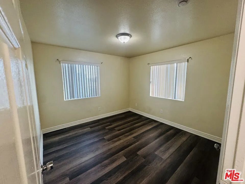 136 W 97th Street #138 Los Angeles, CA 90003