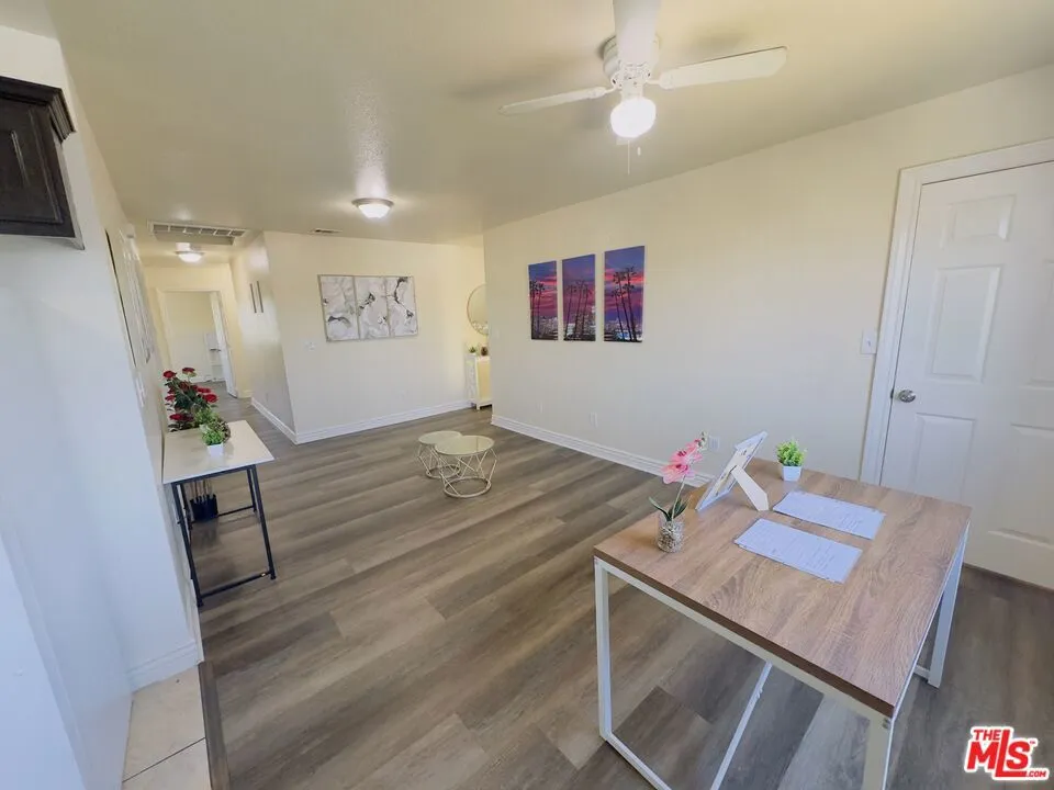 136 W 97th Street #138 Los Angeles, CA 90003