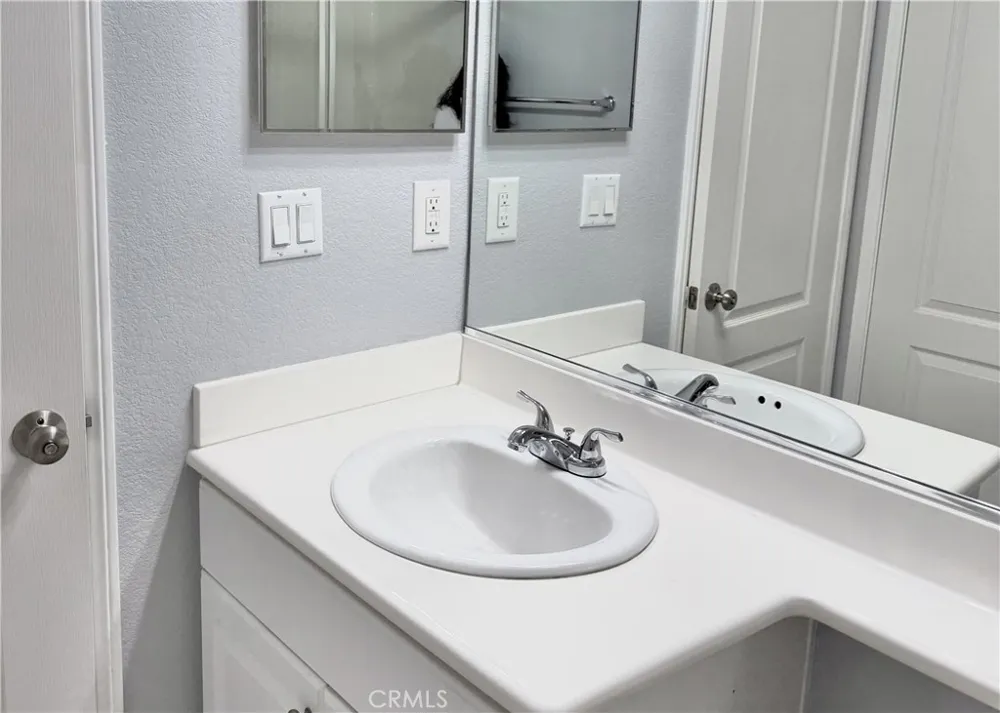 17963 Lost Canyon Drive #60 Canyon Country, CA 91387